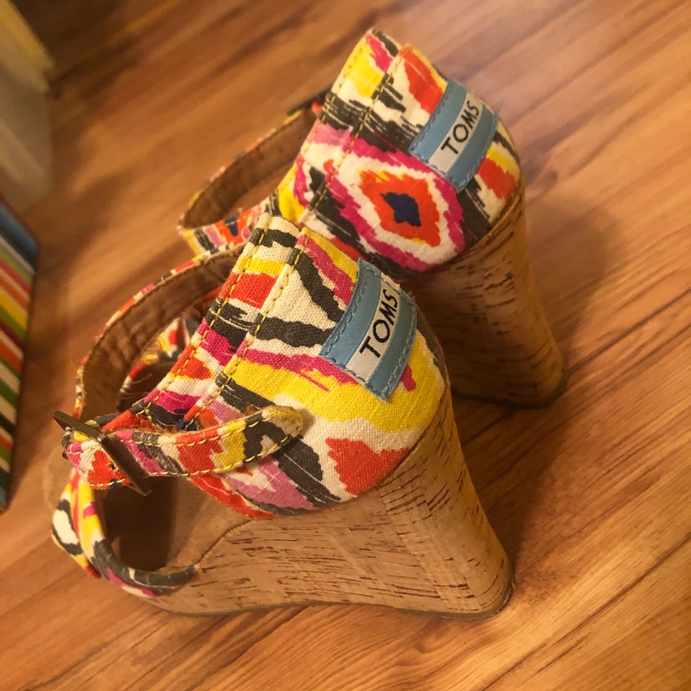 Women’s shoes